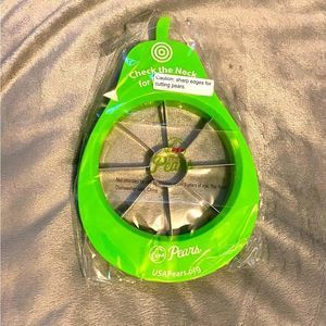 New and sealed, Green Pear Shape Fruit Slicer
Corer